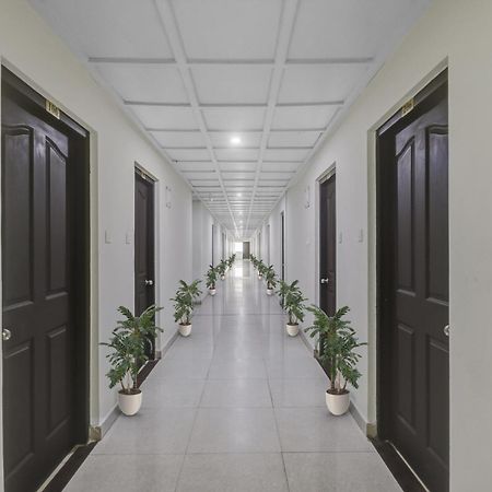 Hotel O Kalapurackal Residency Теккаді Екстер'єр фото