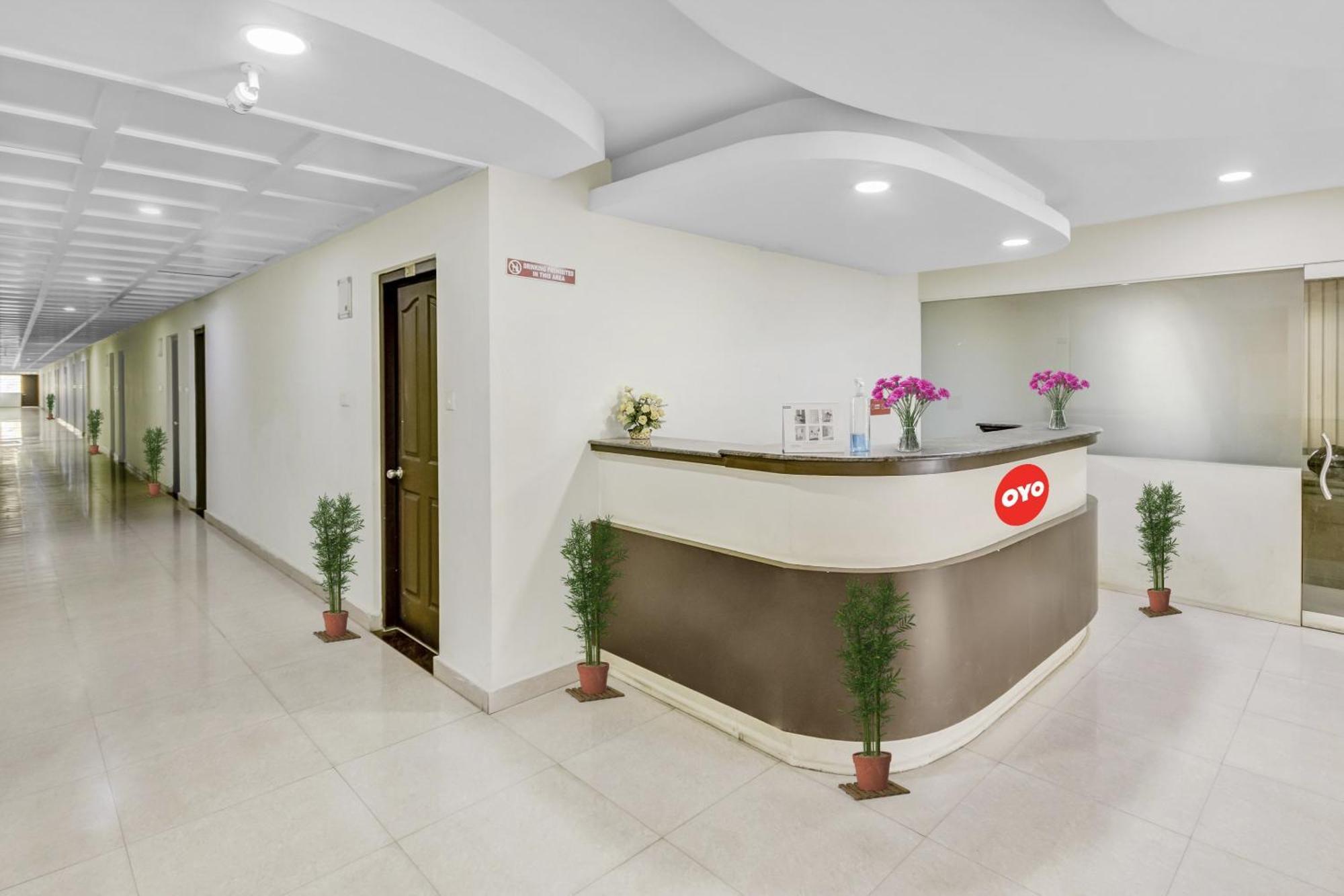 Hotel O Kalapurackal Residency Теккаді Екстер'єр фото